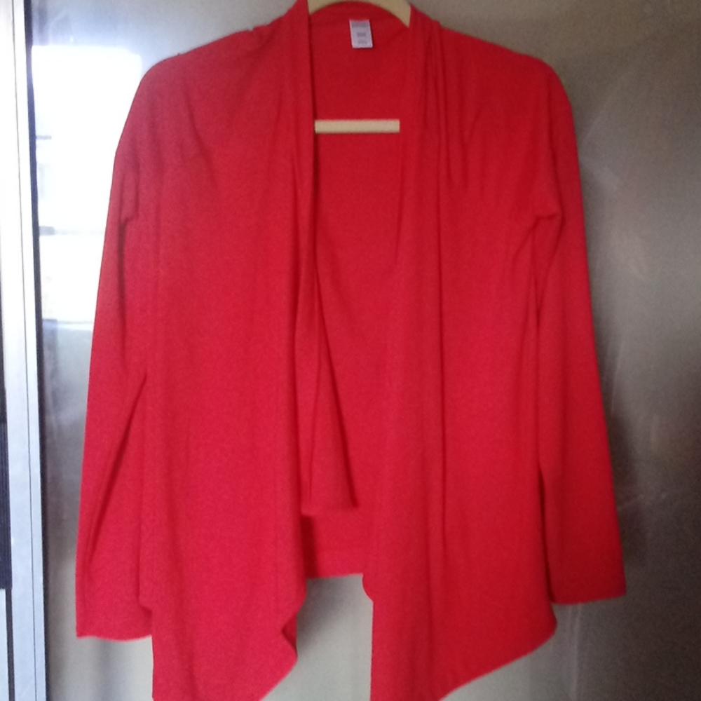 Ladies long sleeve SharkBite hem overlap